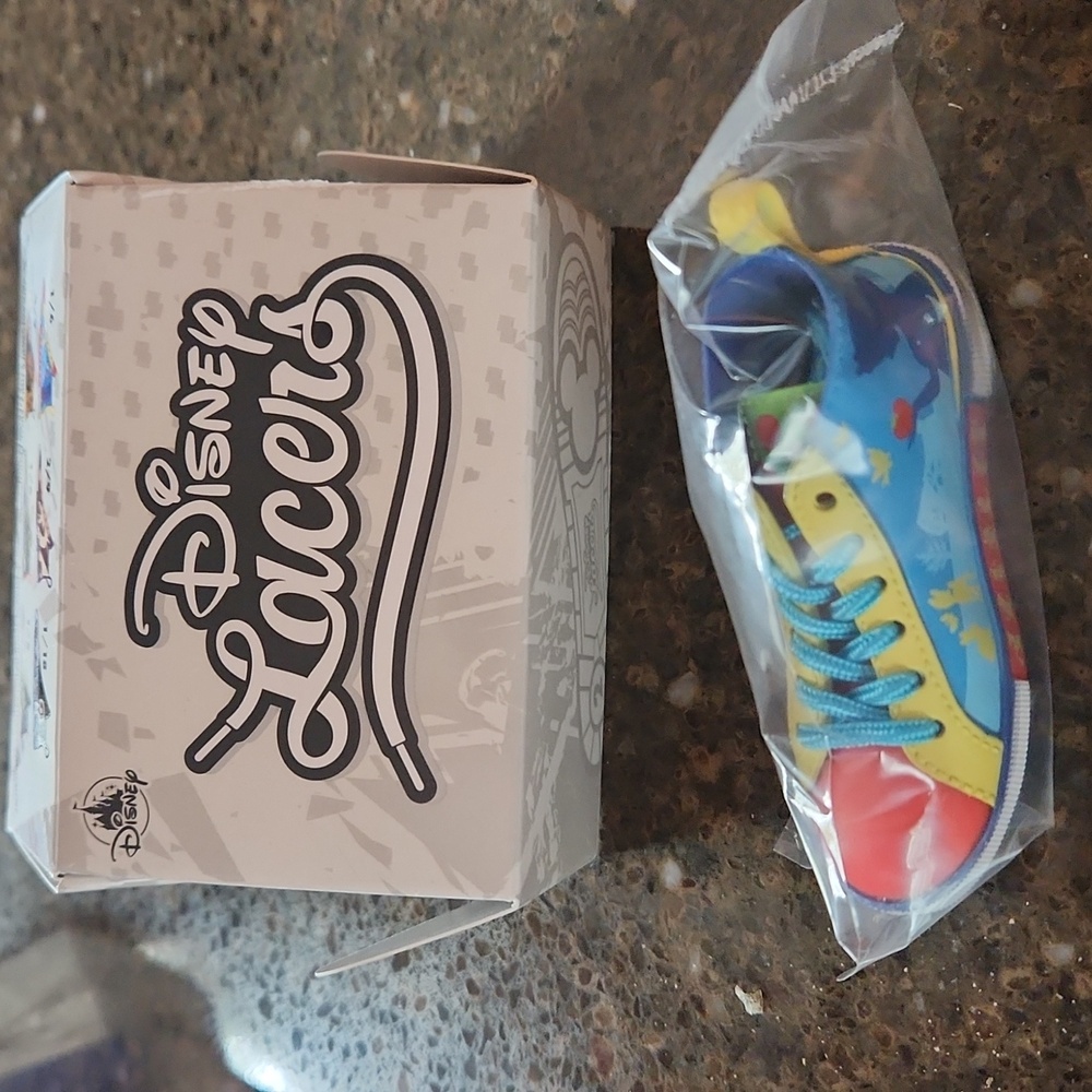 Disney Lacers - Snow White